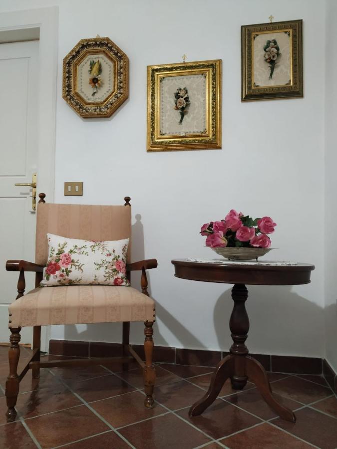 Da Rosali Bed and Breakfast Sorrento Eksteriør billede